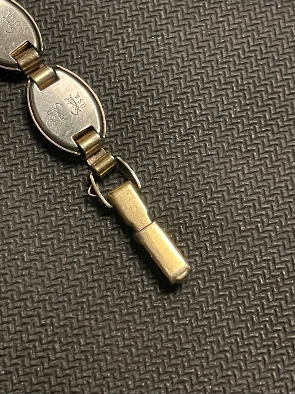 Vintage Women's Baylor Gold Oval Link Bracelet Watch with Crystals. 10k GF bezel